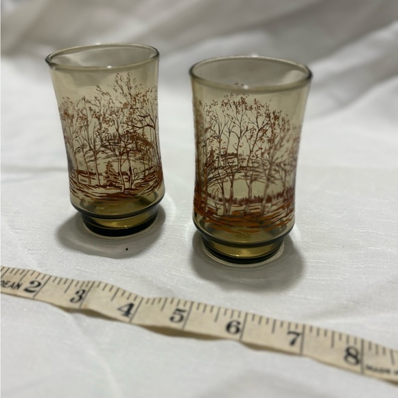 Vintage Libbey Scenic Glass Tumblers - Picture 2 of 7